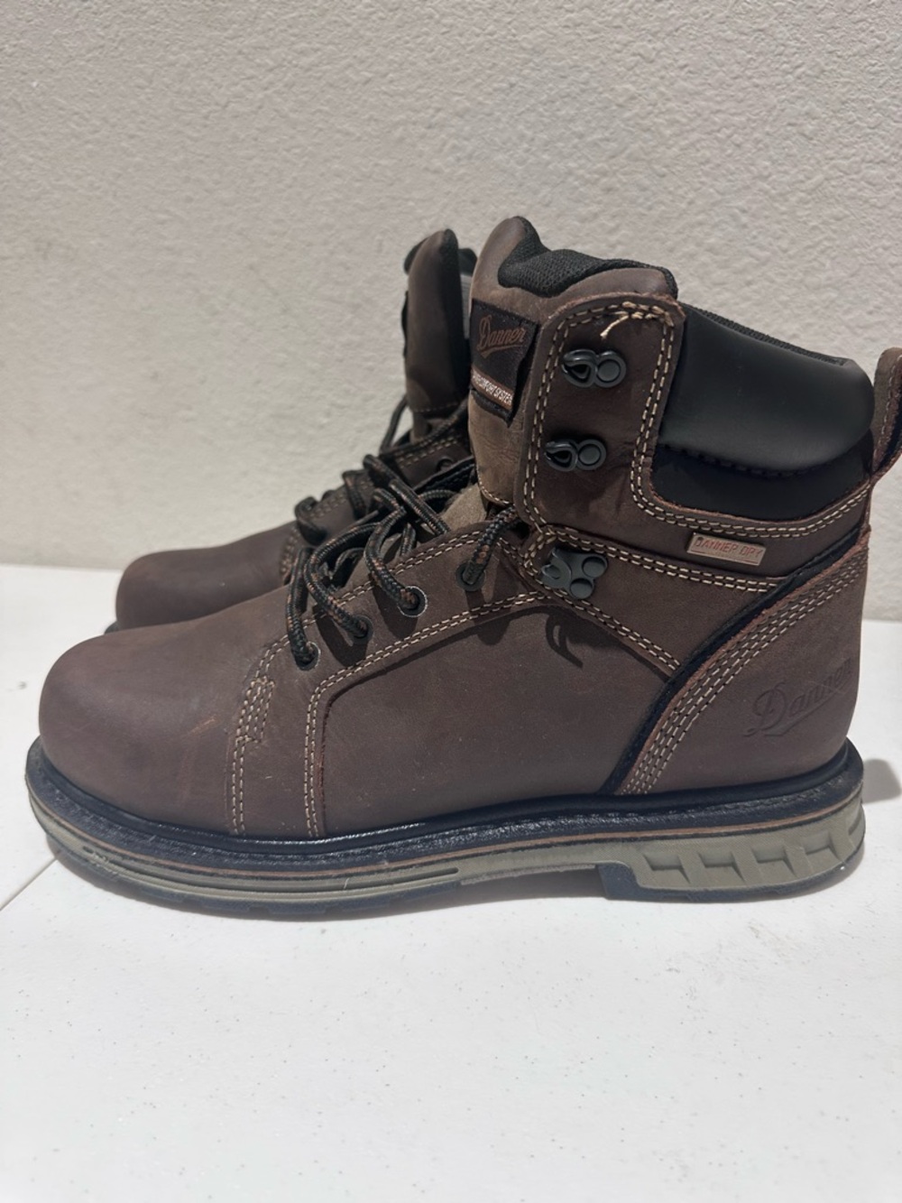 DANNER® STEEL YARD 6" BROWN WORK BOOTS STEEL TOE OIL & SLIP RESISTANT NEW 10